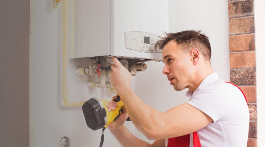 Professional expert plumbing services in Lone Tree, IA